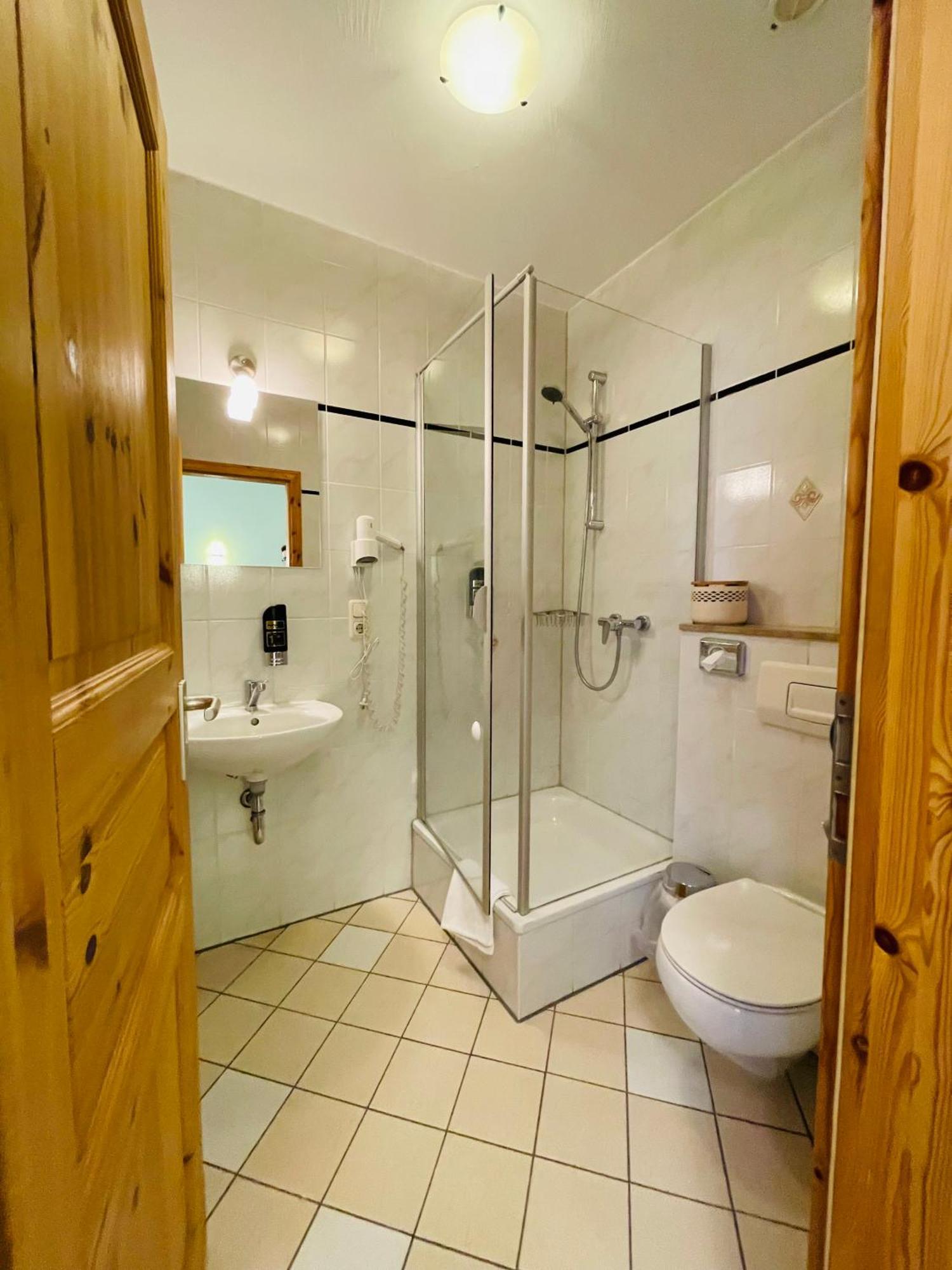 Gaststaette Brauhaus Zwickau Gmbh Hotel Ngoại thất bức ảnh