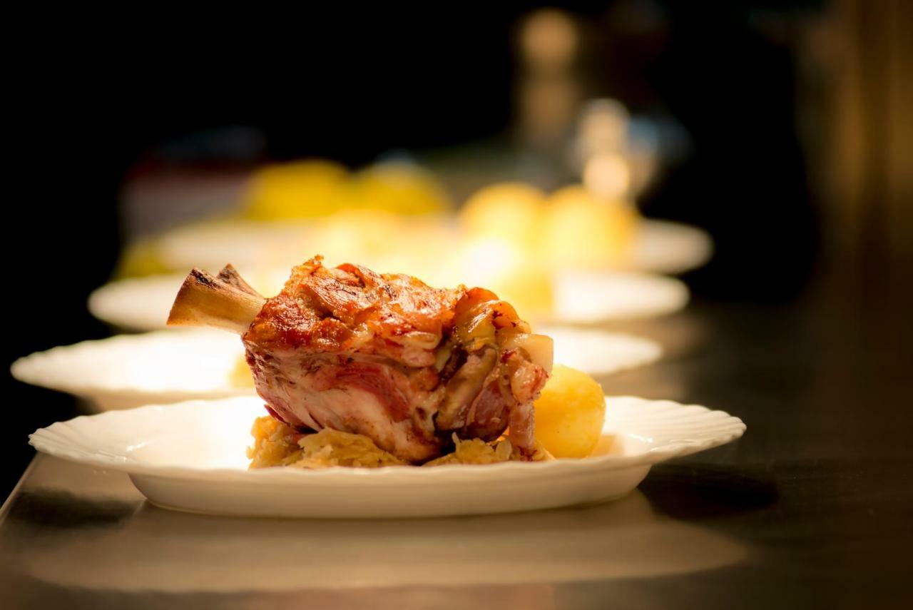 Gaststaette Brauhaus Zwickau Gmbh Hotel Ngoại thất bức ảnh
